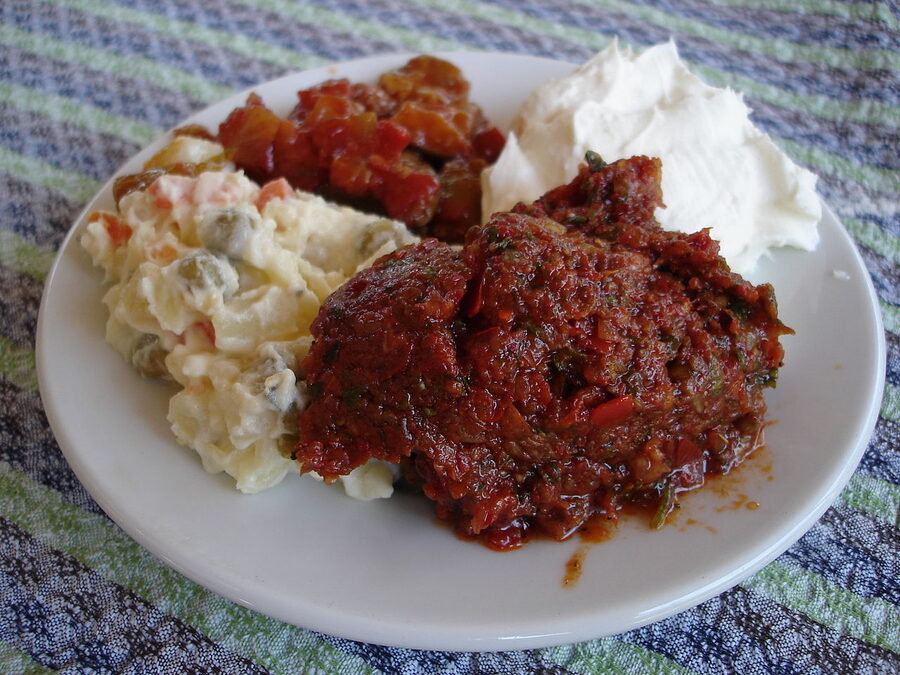 Turkish meze plate