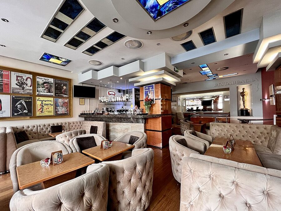 Loza Restaurant and Drink Bar interior in Krakow