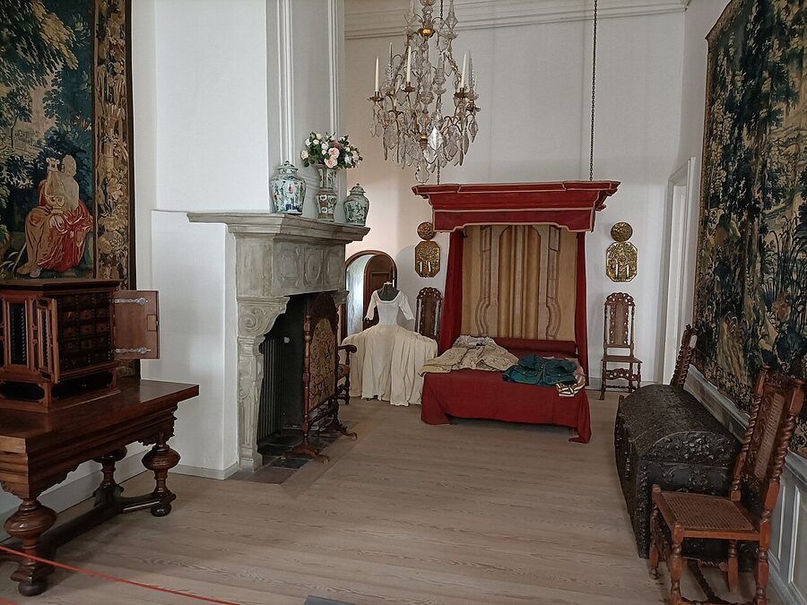 Kronborg Castle casemates underground tunnels Holger Danske statue