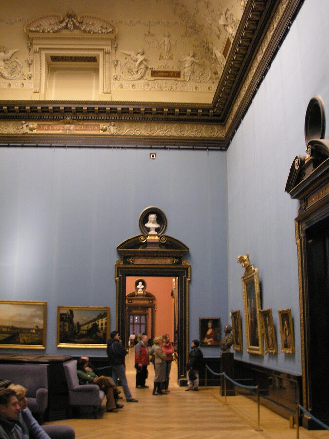 KHM gallery Saal interior