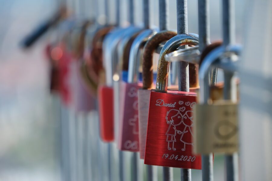 Leipzig padlock bridge love locks
