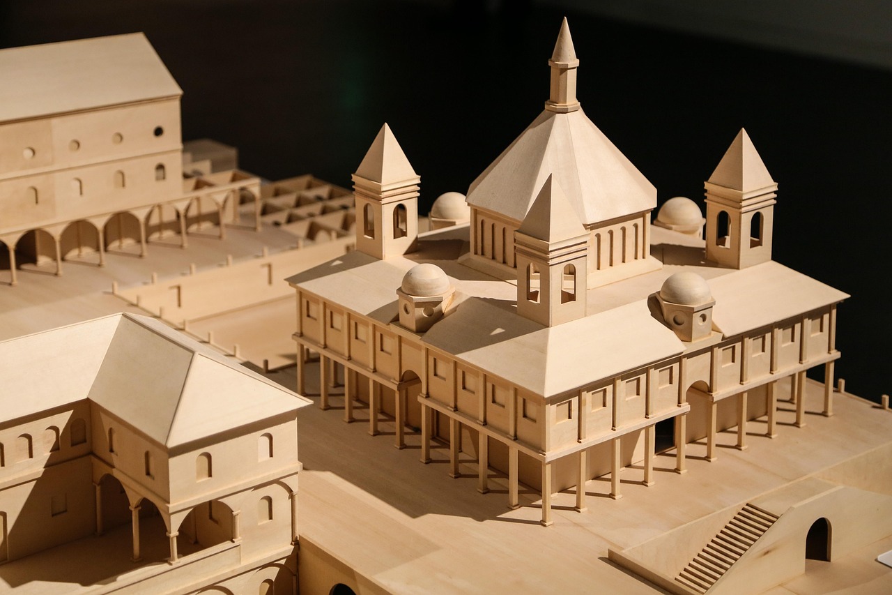 Leonardo da Vinci invention exhibition with models and displays