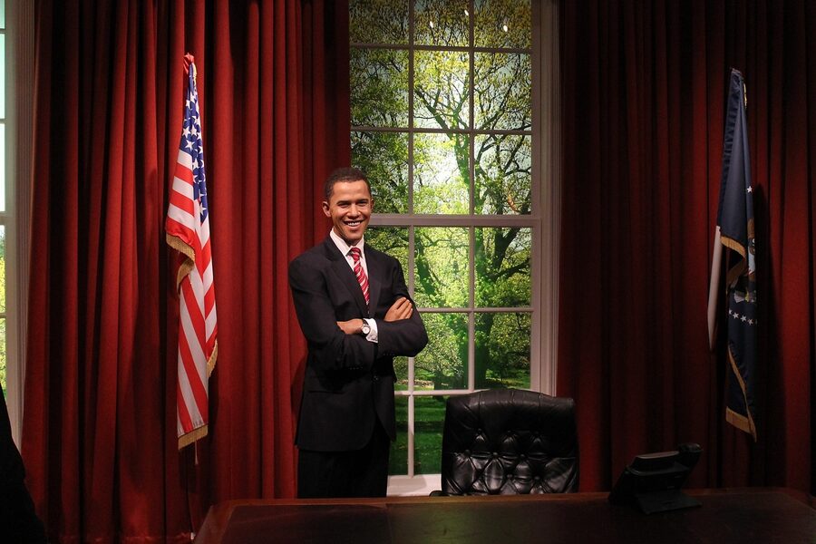 Wax figure of Barack Obama at a Madame Tussauds branch