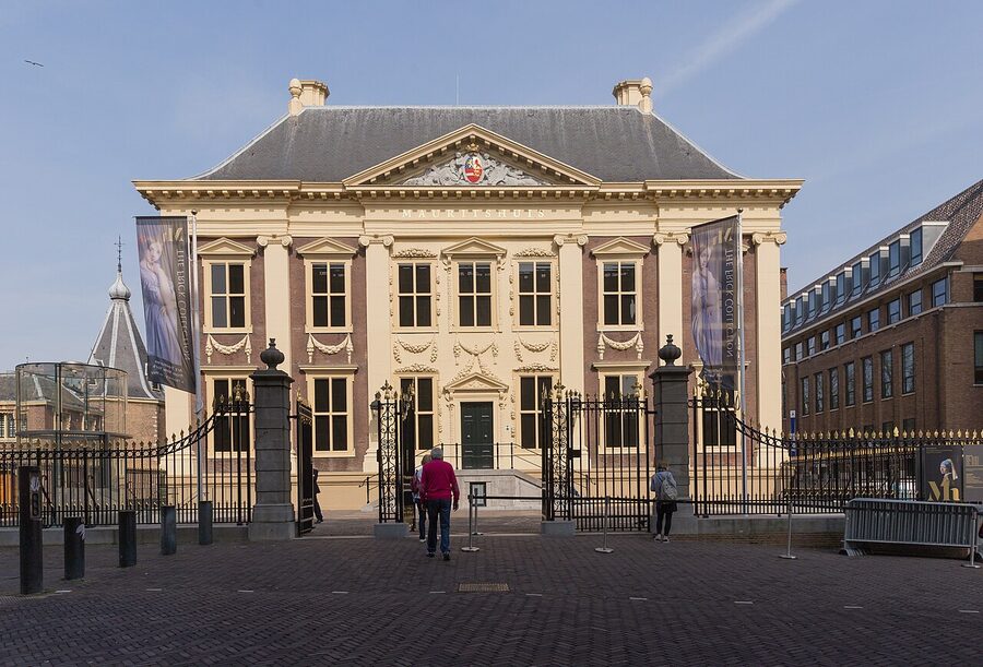 Mauritshuis building exterior The Hague