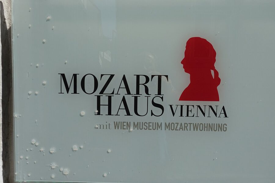 Mozarthaus Vienna facade view