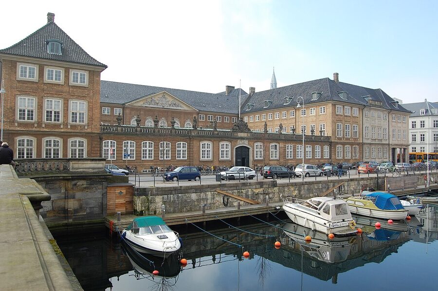 Frederiksholms Canal facade of Prinsens Palae