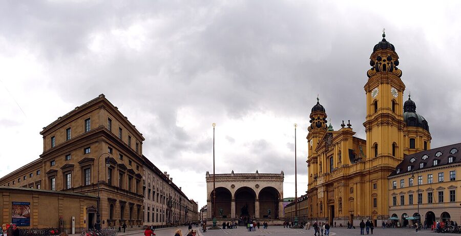 Odeonsplatz Munich panorama