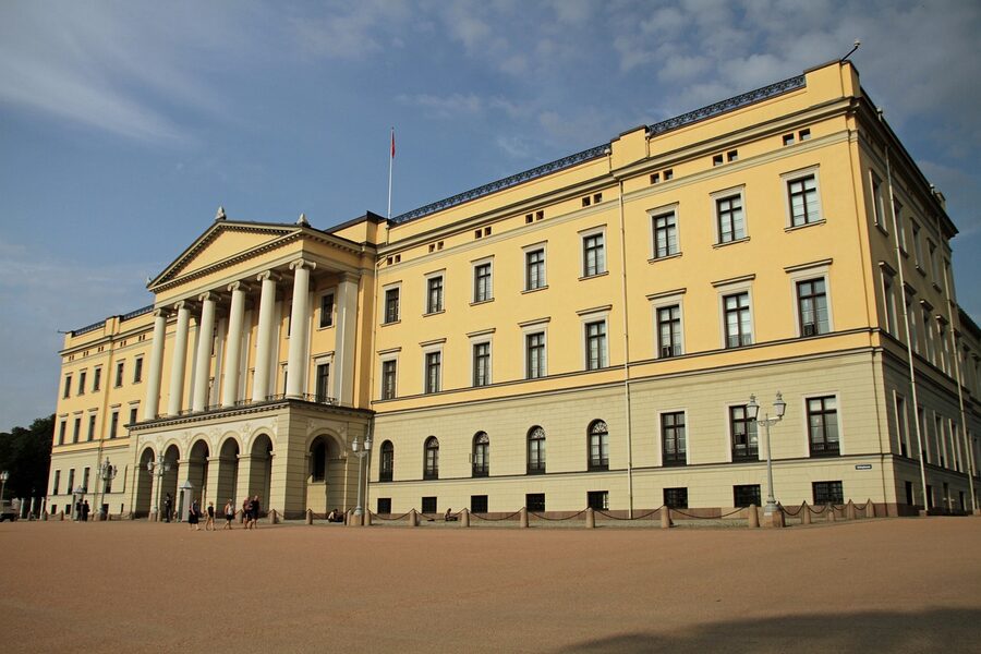 Oslo Royal Palace front facade