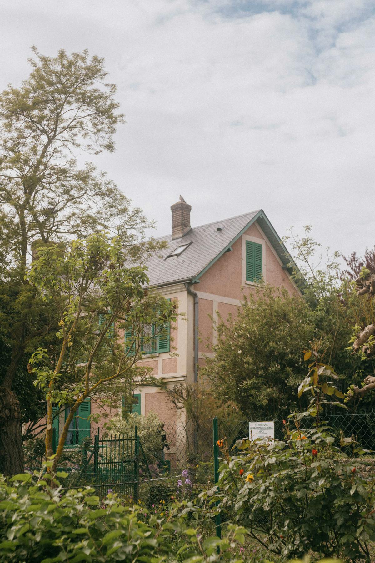 The pink house of Claude Monet in Giverny