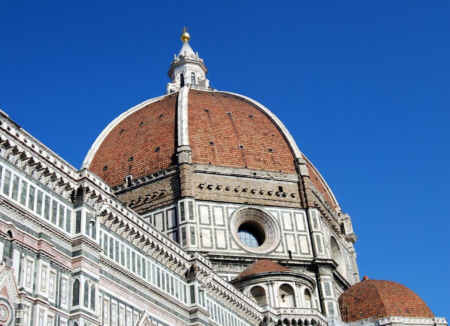 Close-up view of Brunelleschi's dome showing the herringbone brick pattern and red terracotta tiles