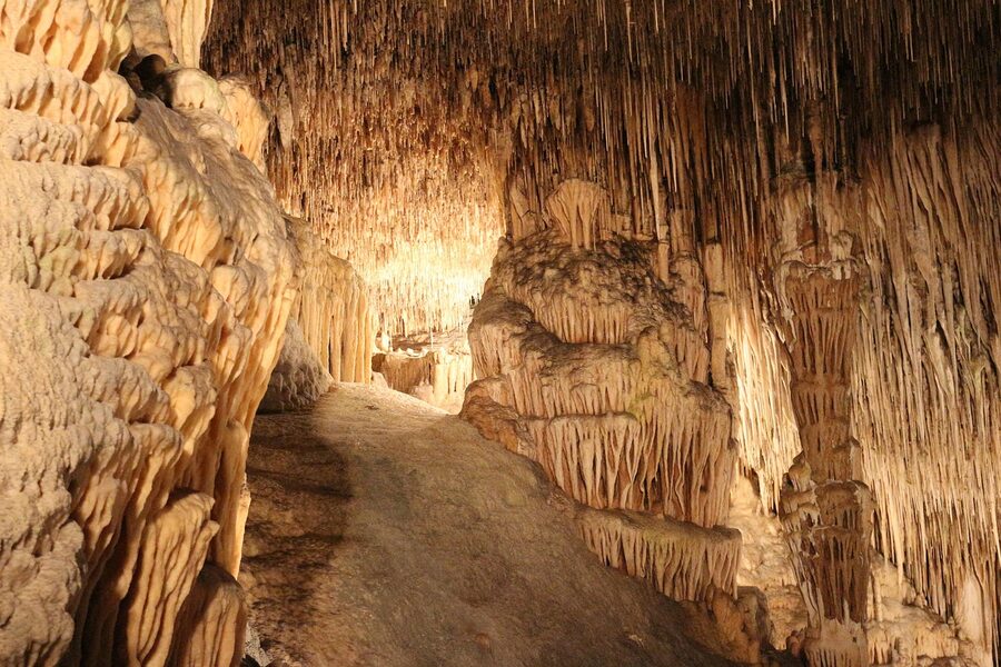 Stalactites and stalagmites inside the Dragon Cave in Mallorca