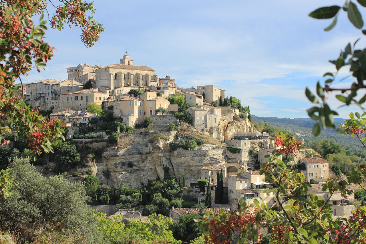 Panoramic view of Gordes, a hilltop village in the Luberon area of Provence, France