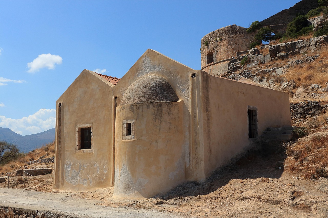 Ruined stone buildings inside Spinalonga