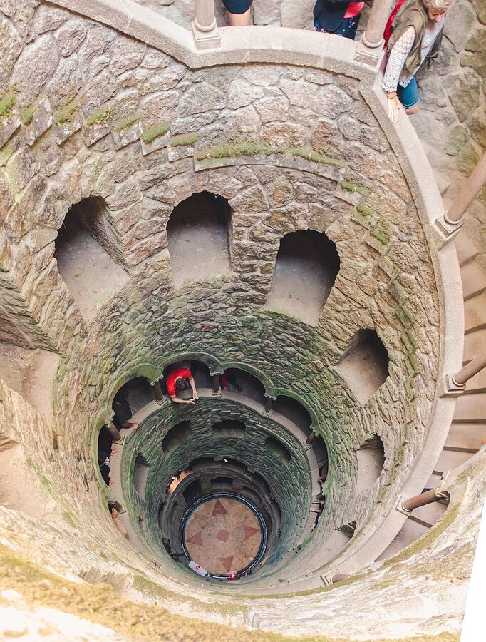 Initiation Well top down view Quinta da Regaleira