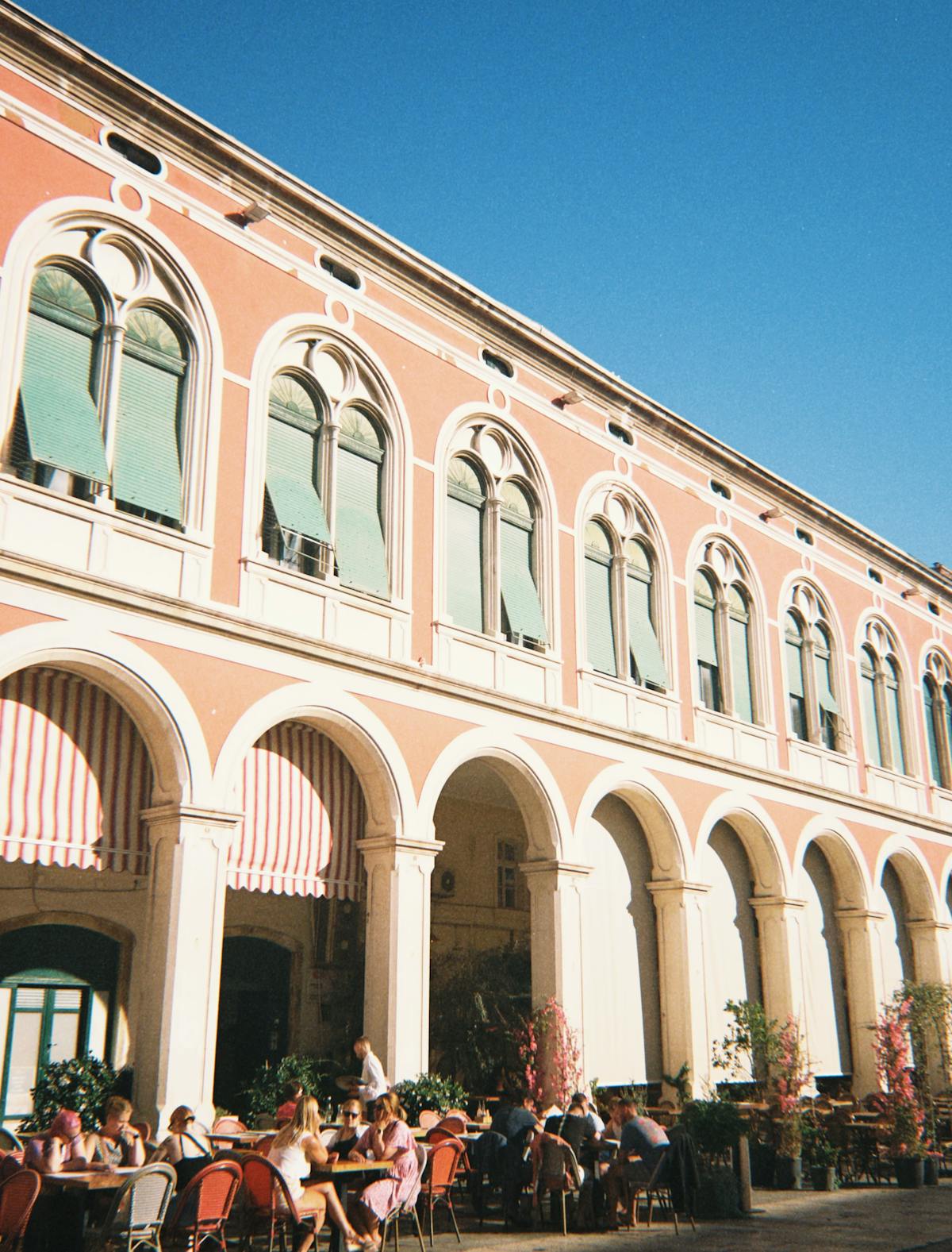 Outdoor café with patrons in Split