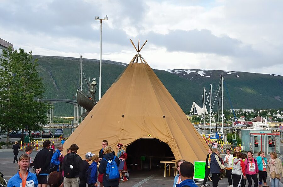 A Sami lavvu tent on snow