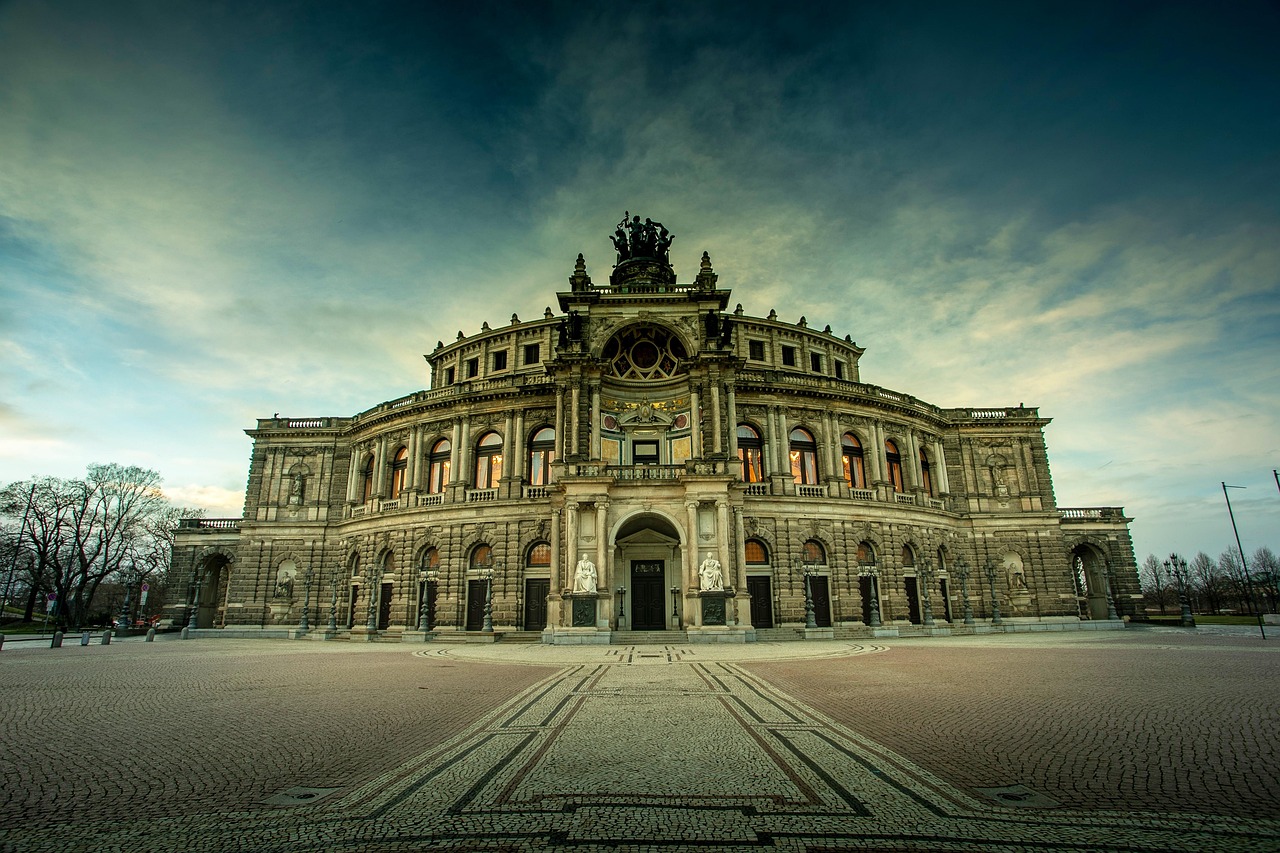 Close-up of the Semperoper entrance facade showing Neo-Renaissance architectural details