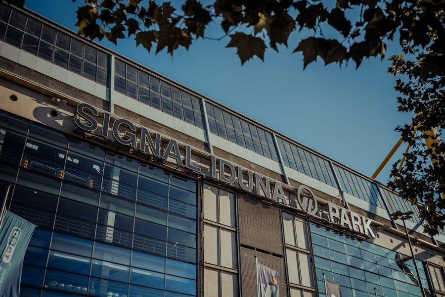 Signal Iduna Park exterior with sky