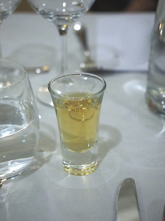 Snaps aquavit shots Swedish sittning