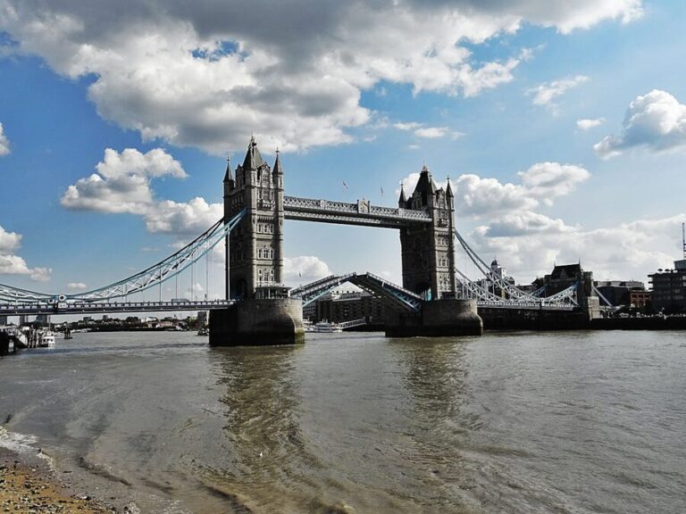 Tower Bridge spanning the Thames in London