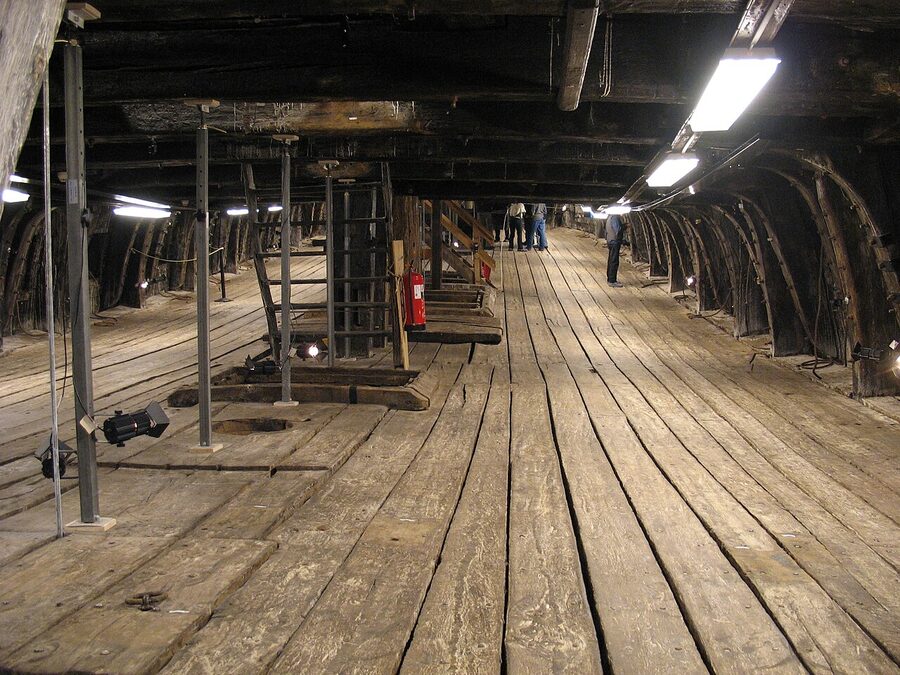 View into the Vasa ship's lower gun deck