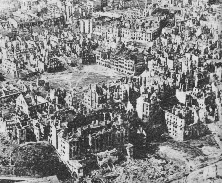 Aerial view destroyed Warsaw January 1945