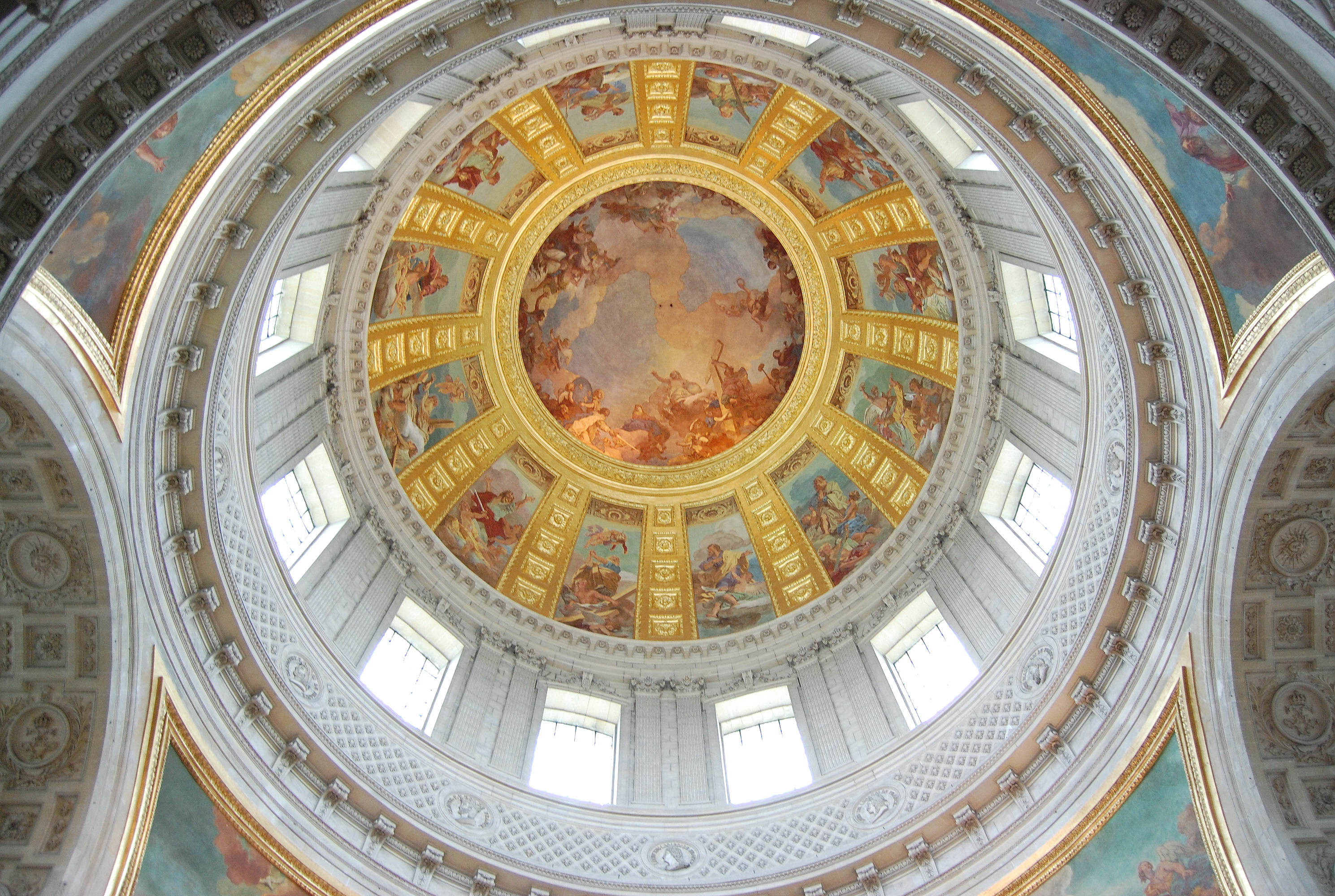 The ornate dome ceiling directly above Napoleon tomb at Les Invalides