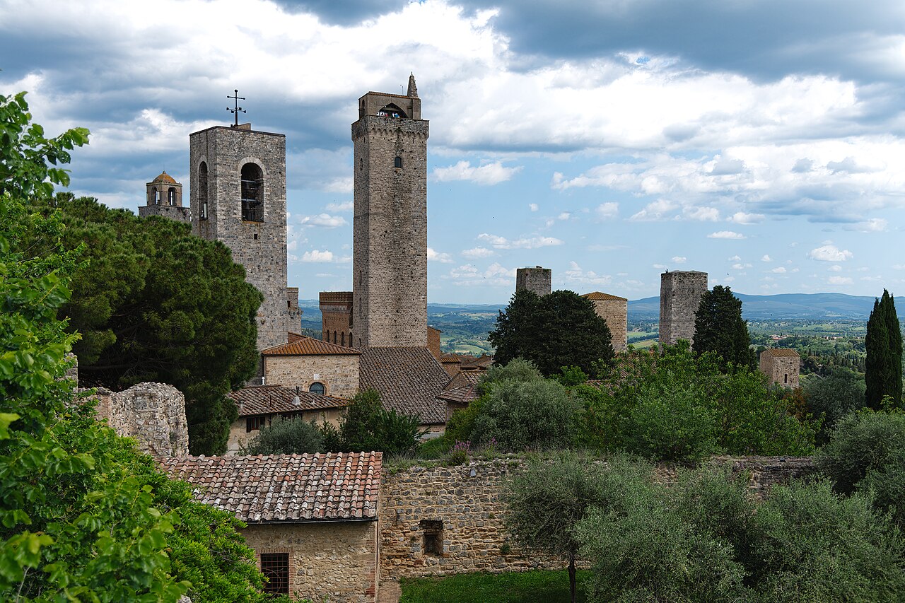 The medieval towers of San Gimignano seen from the surrounding Tuscan countryside