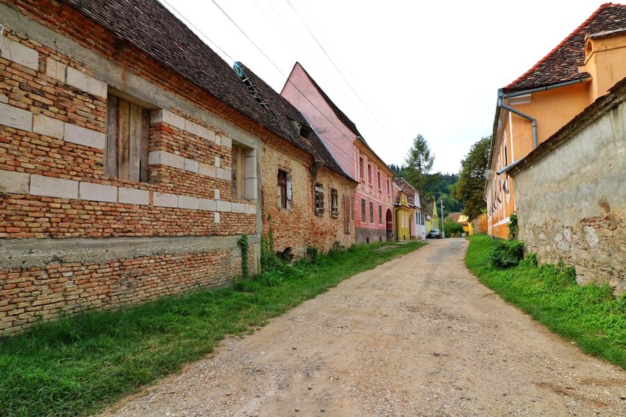 Biertan Saxon village traditional houses with dirt road