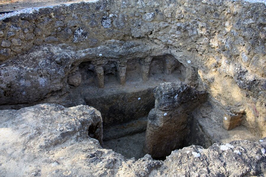 Funeral chamber inside the Carmona Roman Necropolis