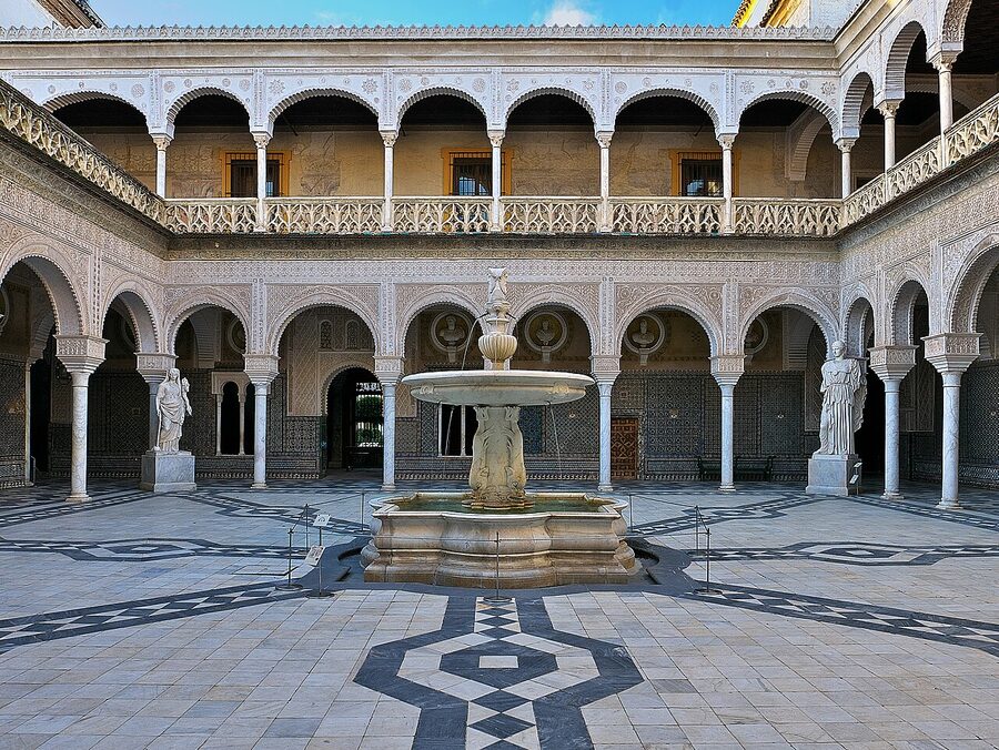 Casa de Pilatos main patio with central fountain and tiled walls