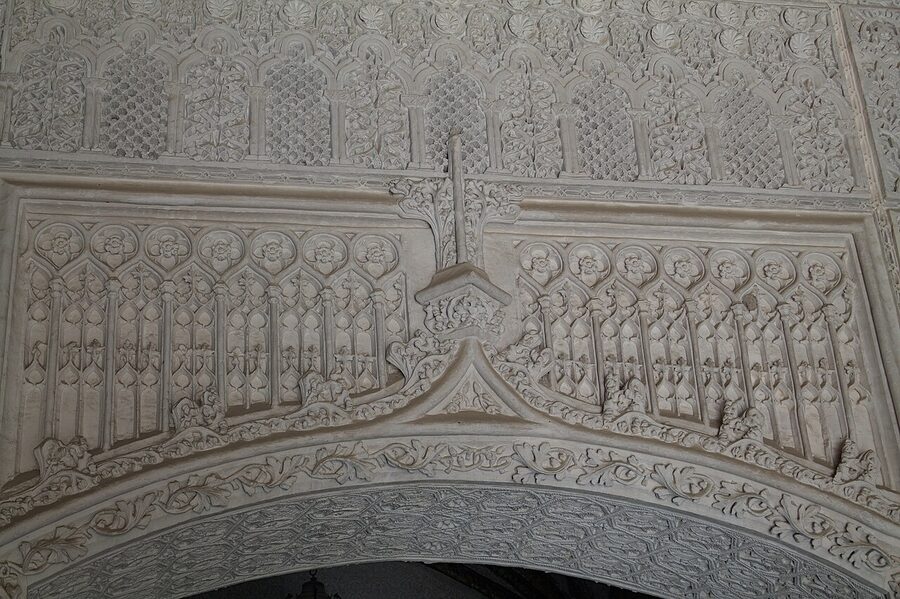 Casa de Pilatos plasterwork wall detail with intricate Mudéjar carvings