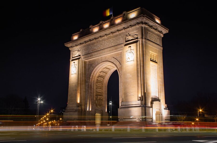 Bucharest Arc de Triomphe at night