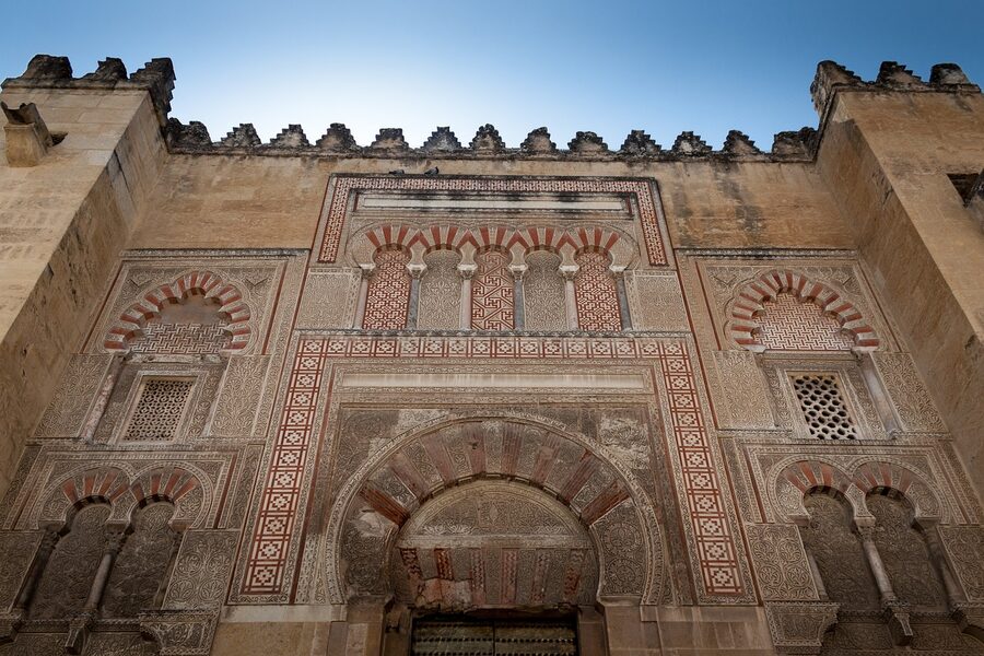 Double arches and red and white voussoirs inside the Cordoba Mezquita