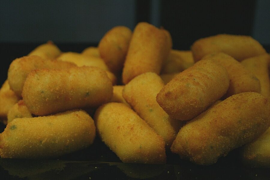 Croquetas Spanish fried tapa