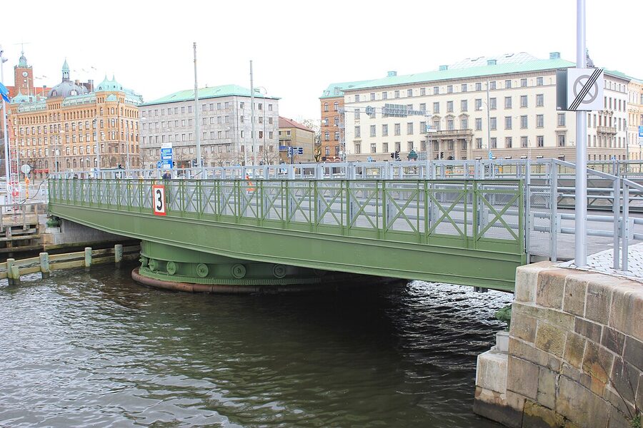 Stora Bommens Bro swing bridge in Gothenburg harbor