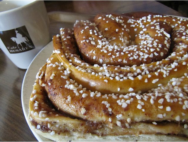 Hagabullen the giant cinnamon bun from Cafe Husaren