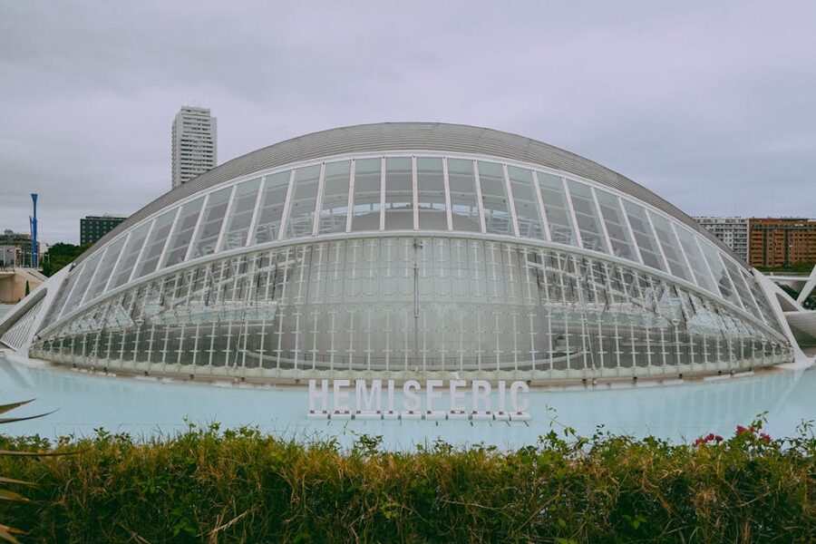L'Hemisferic exterior view Valencia