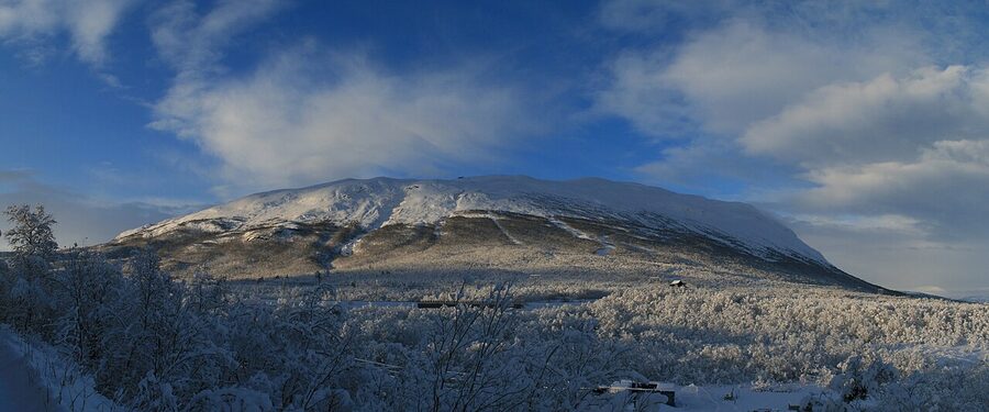 Winter panorama from Mount Nuolja above Abisko