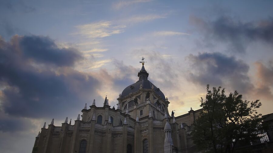 Almudena Cathedral at night Madrid