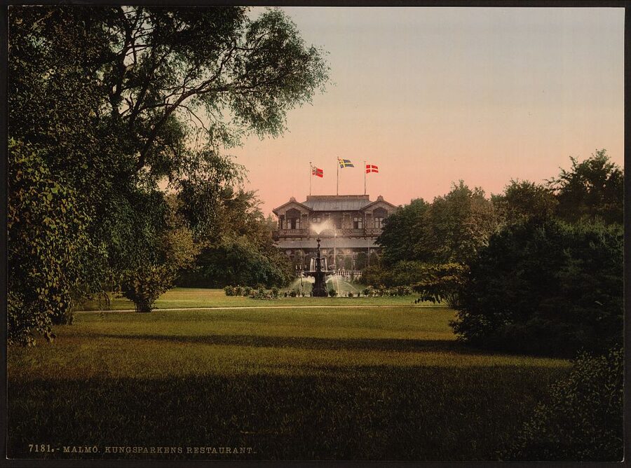 Restaurant in Kungsparken Malmo