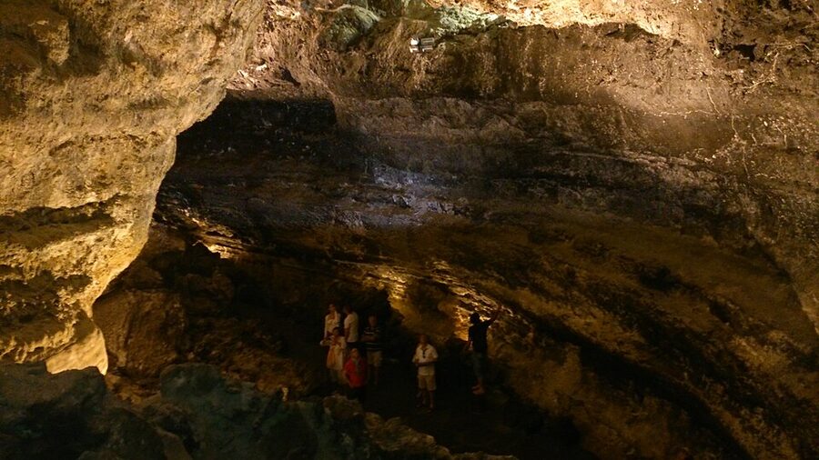 Cueva de los Verdes passage Lanzarote