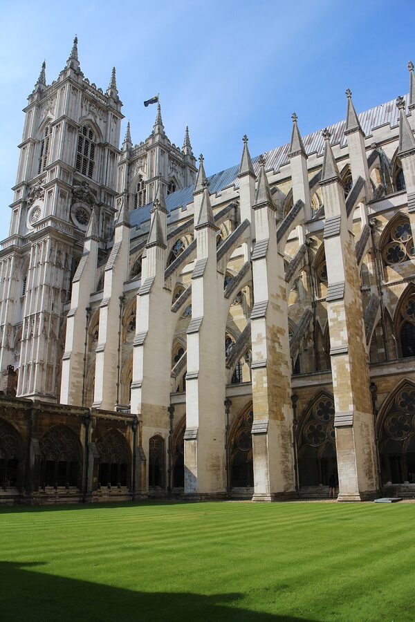 Westminster Abbey exterior with twin gothic towers
