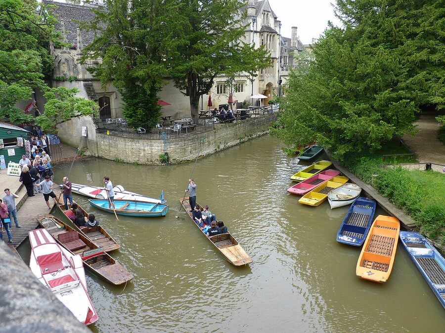 Punting on River Cherwell close to Magdalen College Oxford
