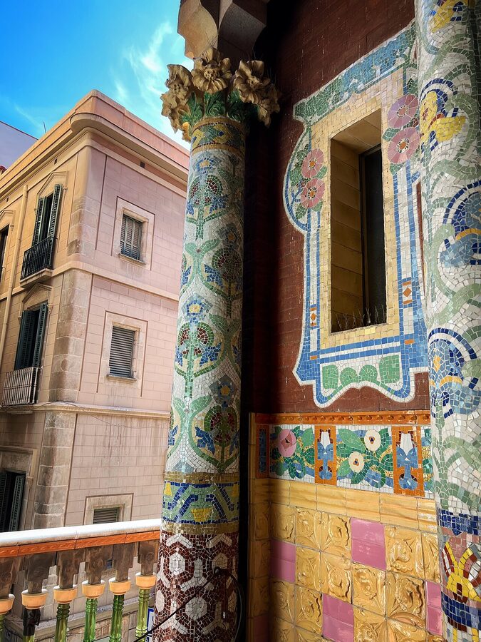 Palau de la Musica mosaic column detail Barcelona