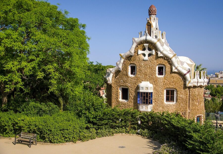 Park Guell mosaic gingerbread house at the entrance