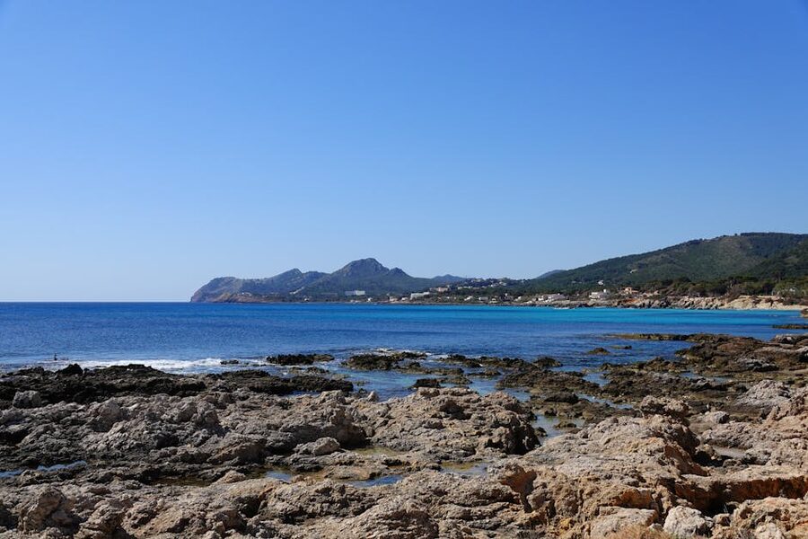 Cala Rajada Mallorca rocky coastline