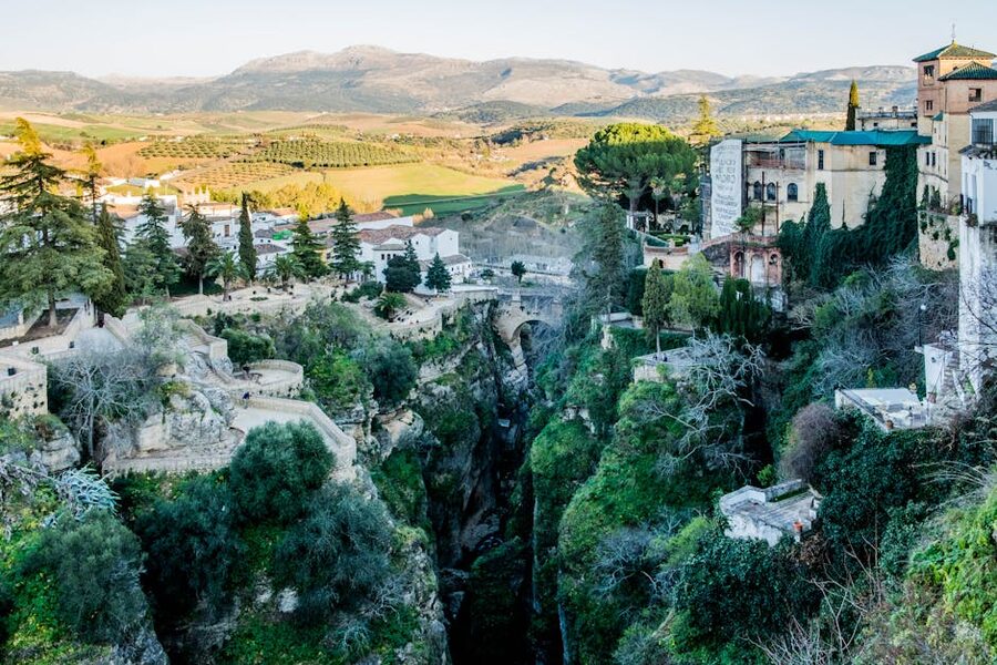 Ronda cliffside buildings on the dramatic rock plateau
