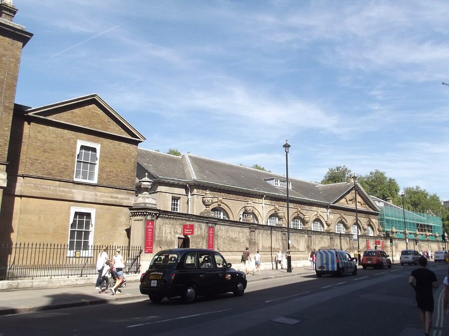 Buckingham Palace Riding School Royal Mews