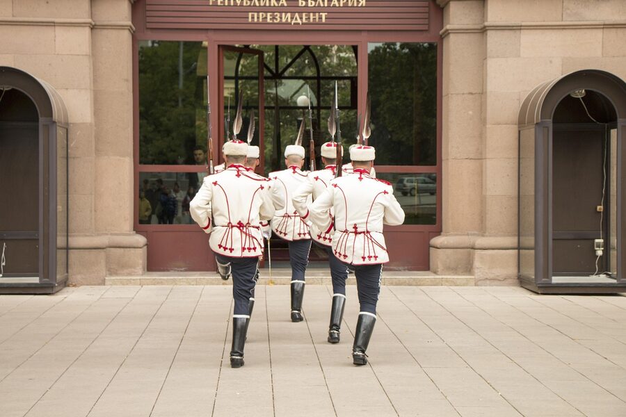 Guards changing in front of the Bulgarian Presidency at the Largo
